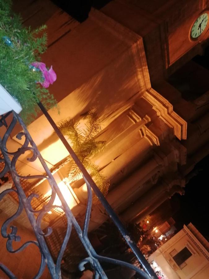 Hotel La Casa In Piazza Terrasini Exterior foto